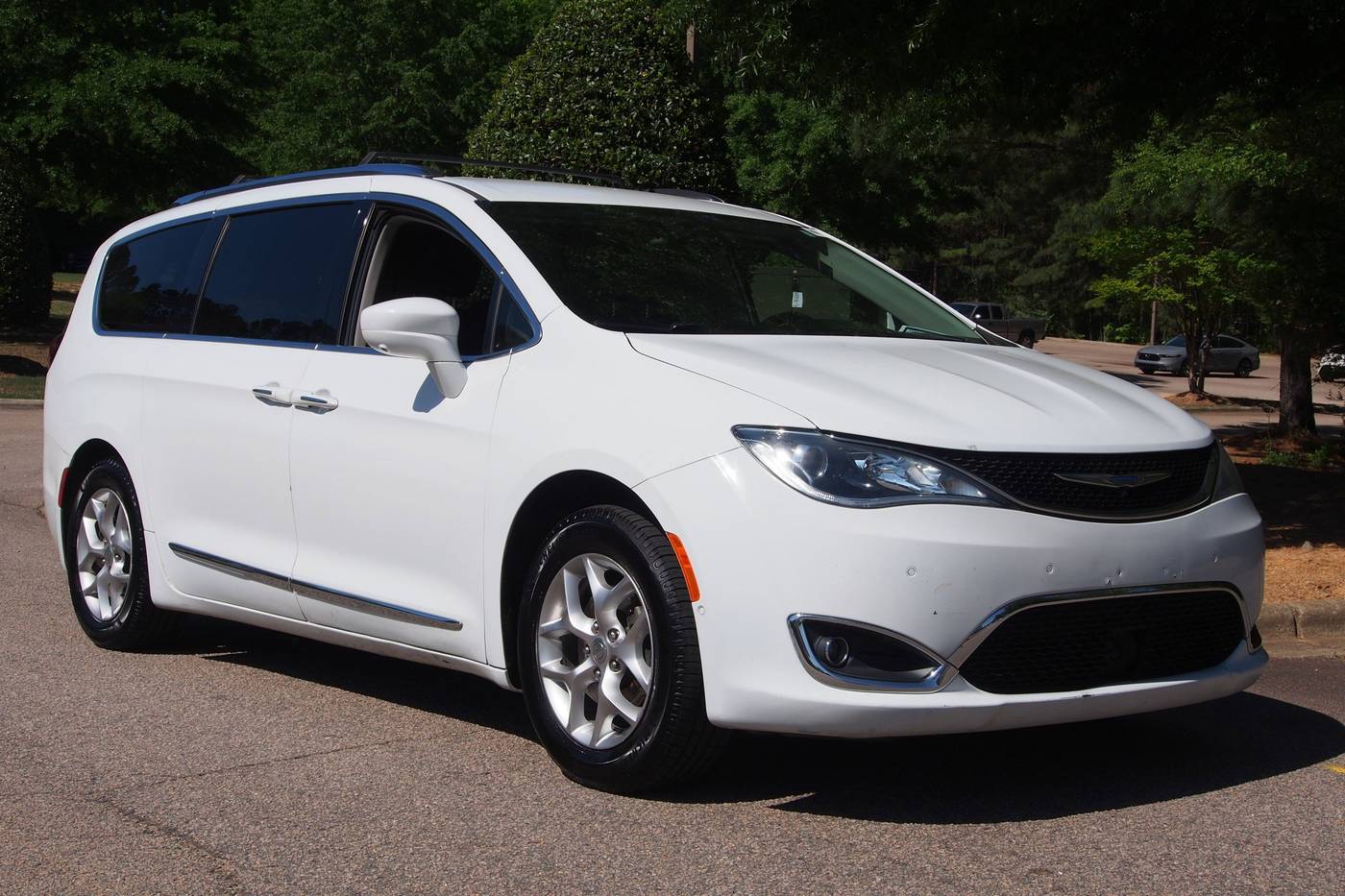 2019 Chrysler Pacifica Touring L — Minivan — 66,321 mi — Wake Forest, NC