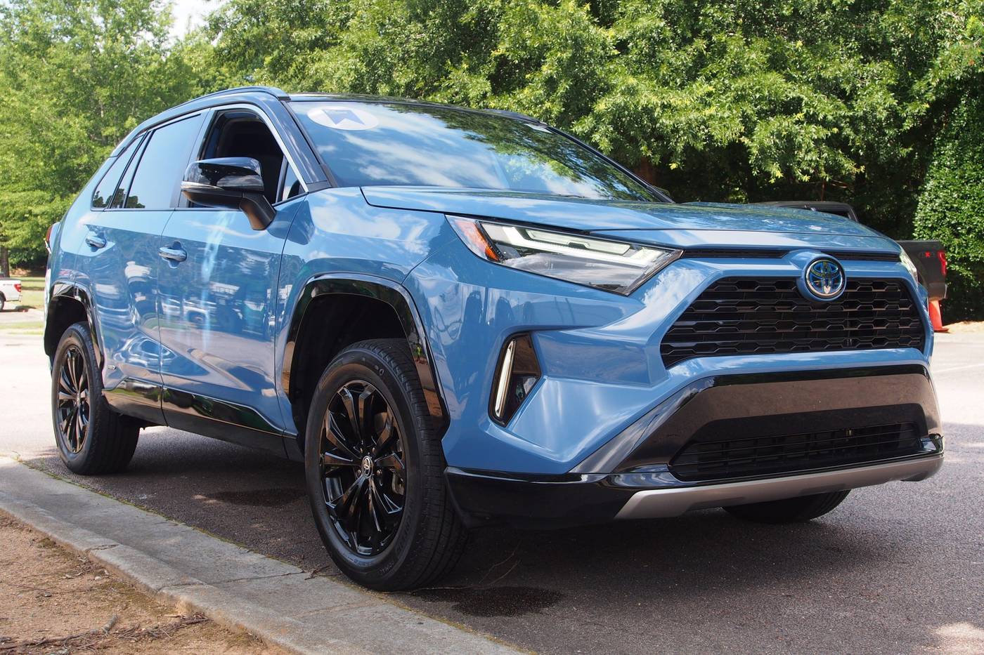 2022 Toyota RAV4 Hybrid XSE — SUV — 35,446 mi — Wake Forest, NC