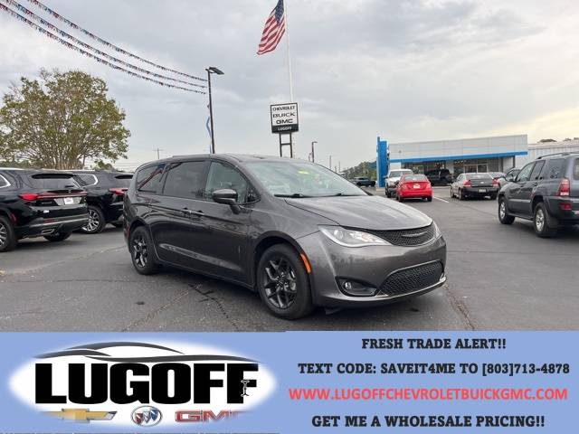 2020 Chrysler Pacifica Touring — Minivan — 84,220 mi — Lugoff, SC