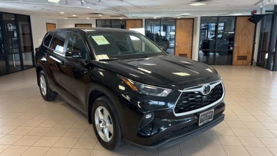 2023 Toyota Highlander LE — SUV — 30,567 mi — Denver, CO