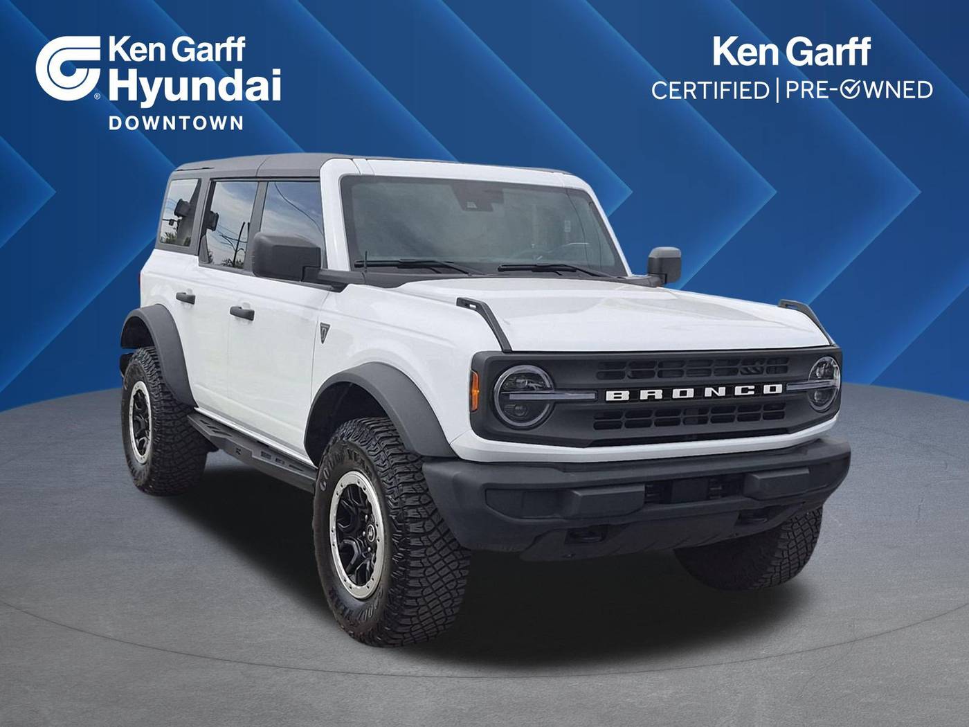 2023 Ford Bronco Base