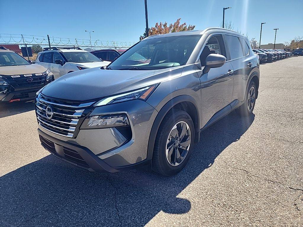 2025 Nissan Rogue SV — SUV — 4,262 mi — Santa Fe, NM