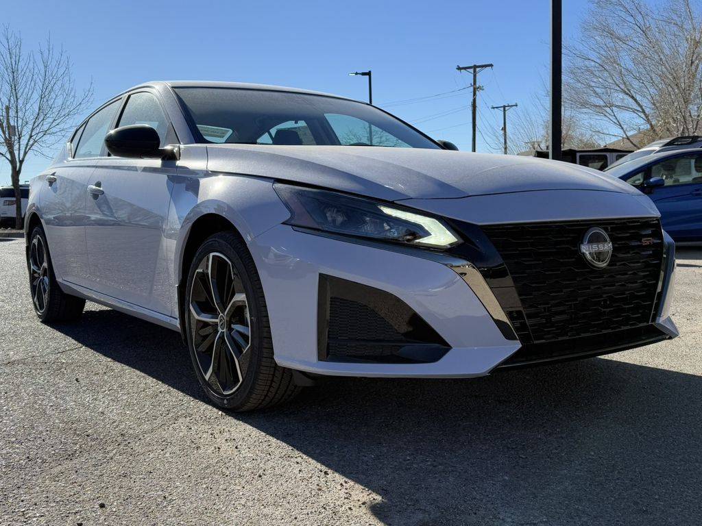 2025 Nissan Altima SR — Sedan — 2,846 mi — Santa Fe, NM