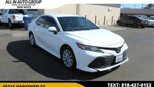 2018 Toyota Camry LE — Sedan — 166,351 mi — Van Nuys, CA