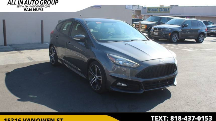 2017 Ford Focus ST — Hatchback — 100,725 mi — Van Nuys, CA