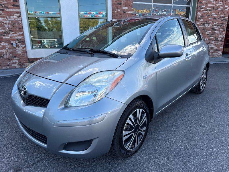 2009 Toyota Yaris Base — Hatchback — 66,533 mi — Elyria, OH