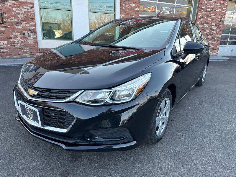 2018 Chevrolet Cruze LS — Sedan — 46,911 mi — Elyria, OH