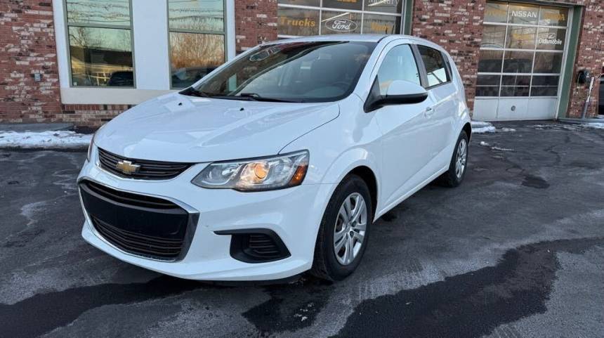 2020 Chevrolet Sonic LT — Sedan — 48,771 mi — Elyria, OH