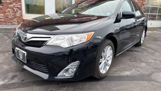 2012 Toyota Camry XLE V6 — Sedan — 40,370 mi — Elyria, OH