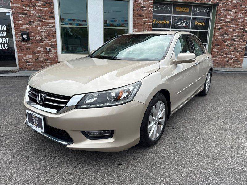 2013 Honda Accord EX-L V6 — Sedan — 65,363 mi — Elyria, OH