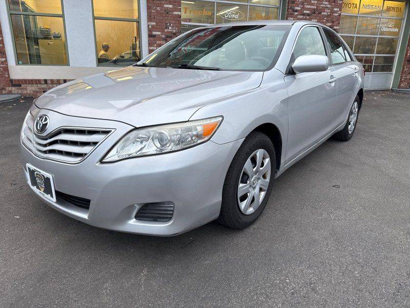 2011 Toyota Camry LE — Sedan — 59,736 mi — Elyria, OH