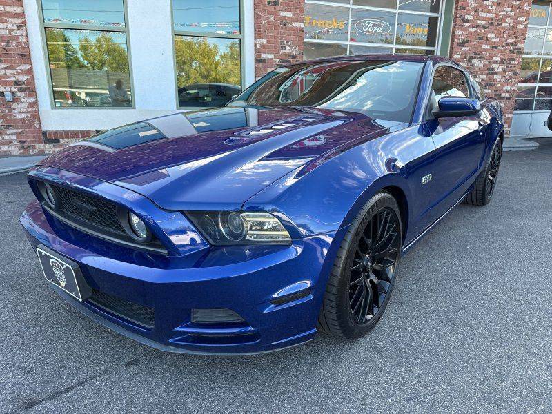 2014 Ford Mustang GT Premium — Coupe — 84,613 mi — Elyria, OH