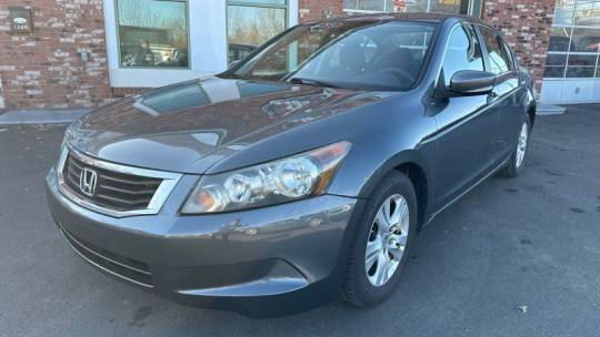 2010 Honda Accord LX-P — Sedan — 77,418 mi — Elyria, OH