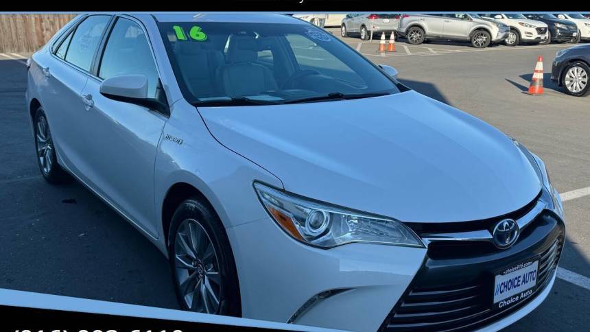 2016 Toyota Camry Hybrid XLE — Sedan — 65,000 mi — Sacramento, CA