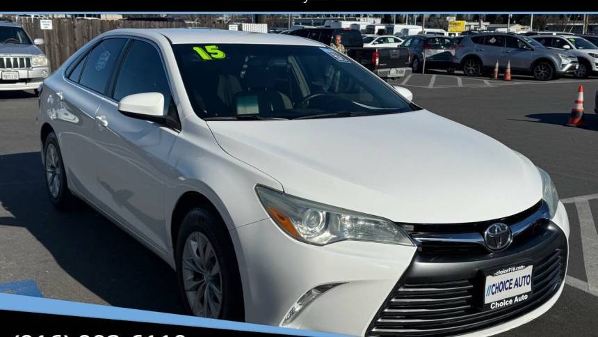 2015 Toyota Camry LE — Sedan — 103,000 mi — Sacramento, CA