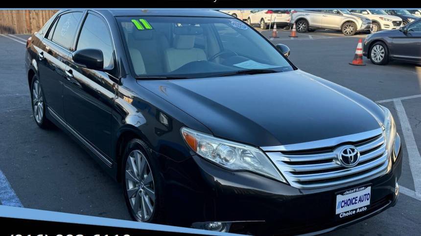 2011 Toyota Avalon Limited — Sedan — 120,000 mi — Sacramento, CA