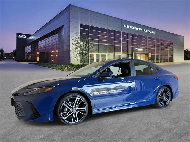 2025 Toyota Camry Hybrid XSE — Sedan — 7,106 mi — Alexandria, VA