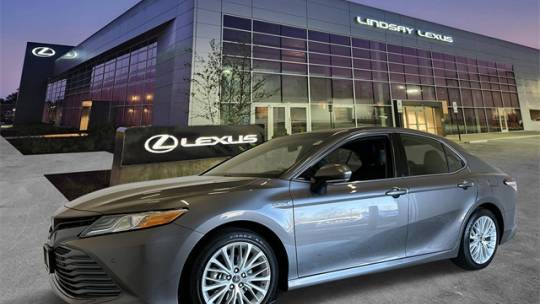 2018 Toyota Camry Hybrid LE — Sedan — 97,432 mi — Alexandria, VA