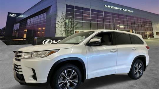 2018 Toyota Highlander LE V6 — SUV — 48,126 mi — Alexandria, VA