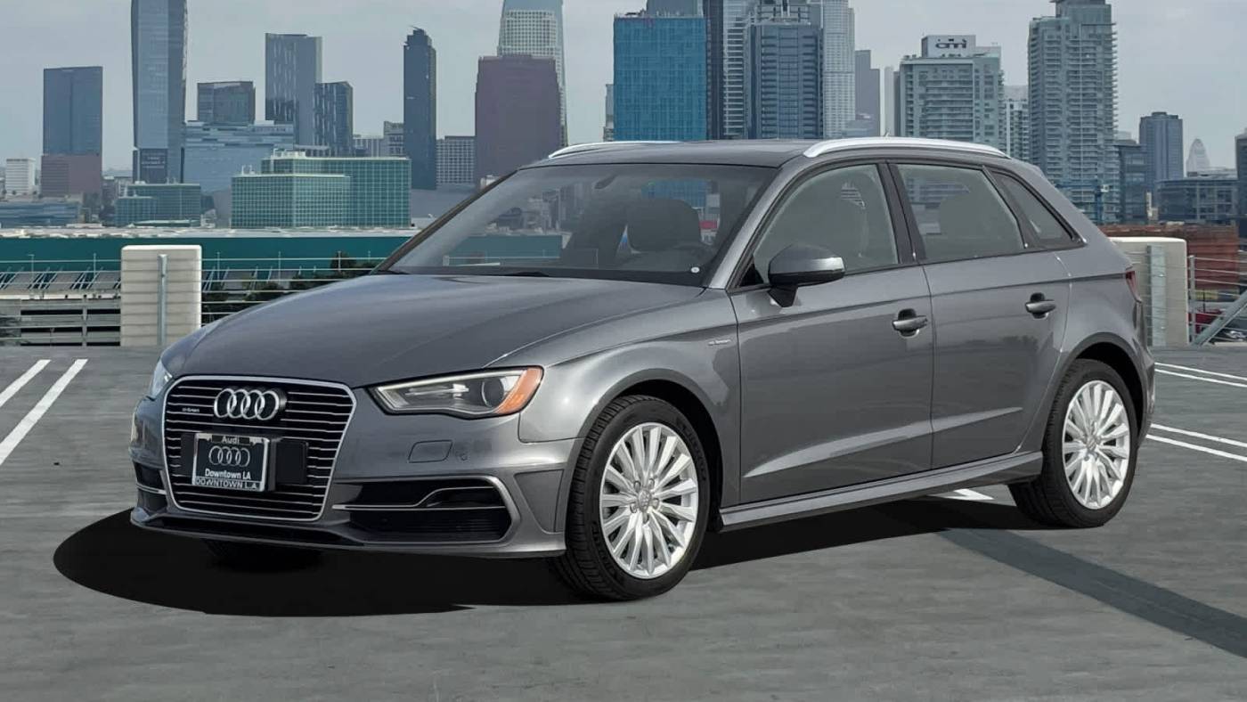 2016 Audi A3 e-tron Premium — Hatchback — 81,014 mi — Los Angeles, CA