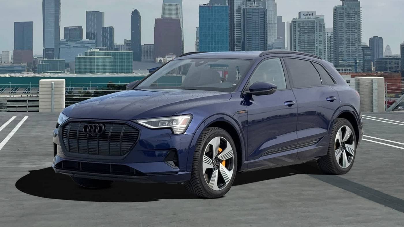 2022 Audi e-tron Premium Plus — SUV — 36,370 mi — Los Angeles, CA