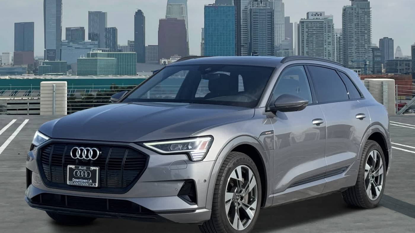 2022 Audi e-tron Premium — SUV — 19,762 mi — Los Angeles, CA