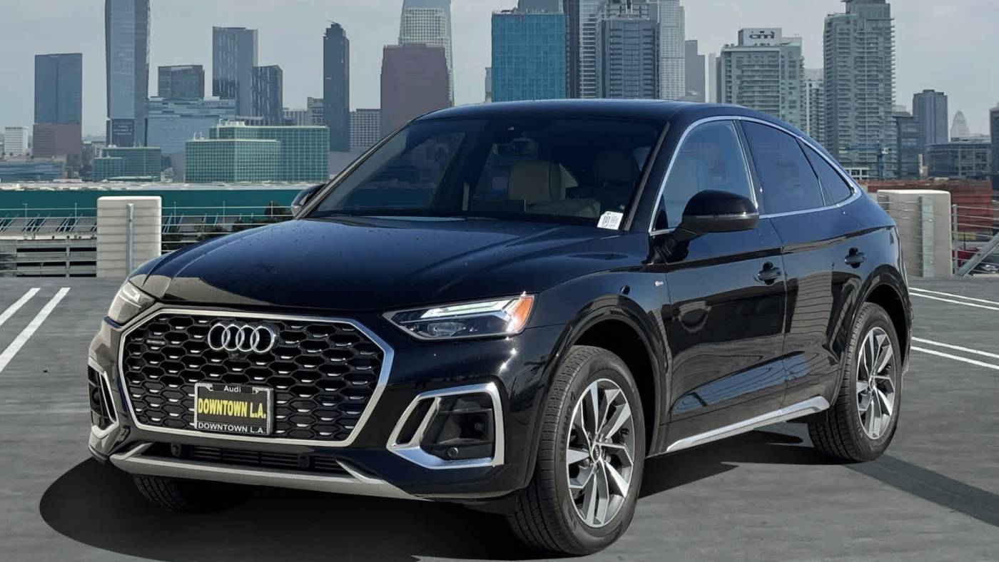 2022 Audi Q5 Premium — SUV — 23,339 mi — Los Angeles, CA