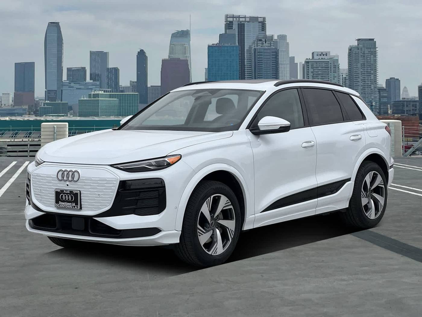 2025 Audi Q6 e-tron Premium — SUV — 5,444 mi — Los Angeles, CA