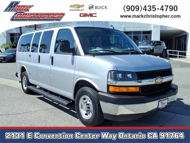 2024 Chevrolet Express Passenger LT — Passenger Van — 7,759 mi — Ontario, CA