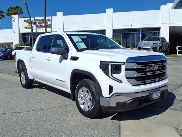 2024 GMC Sierra 1500 SLE — Pickup Truck — 29,985 mi — Ontario, CA