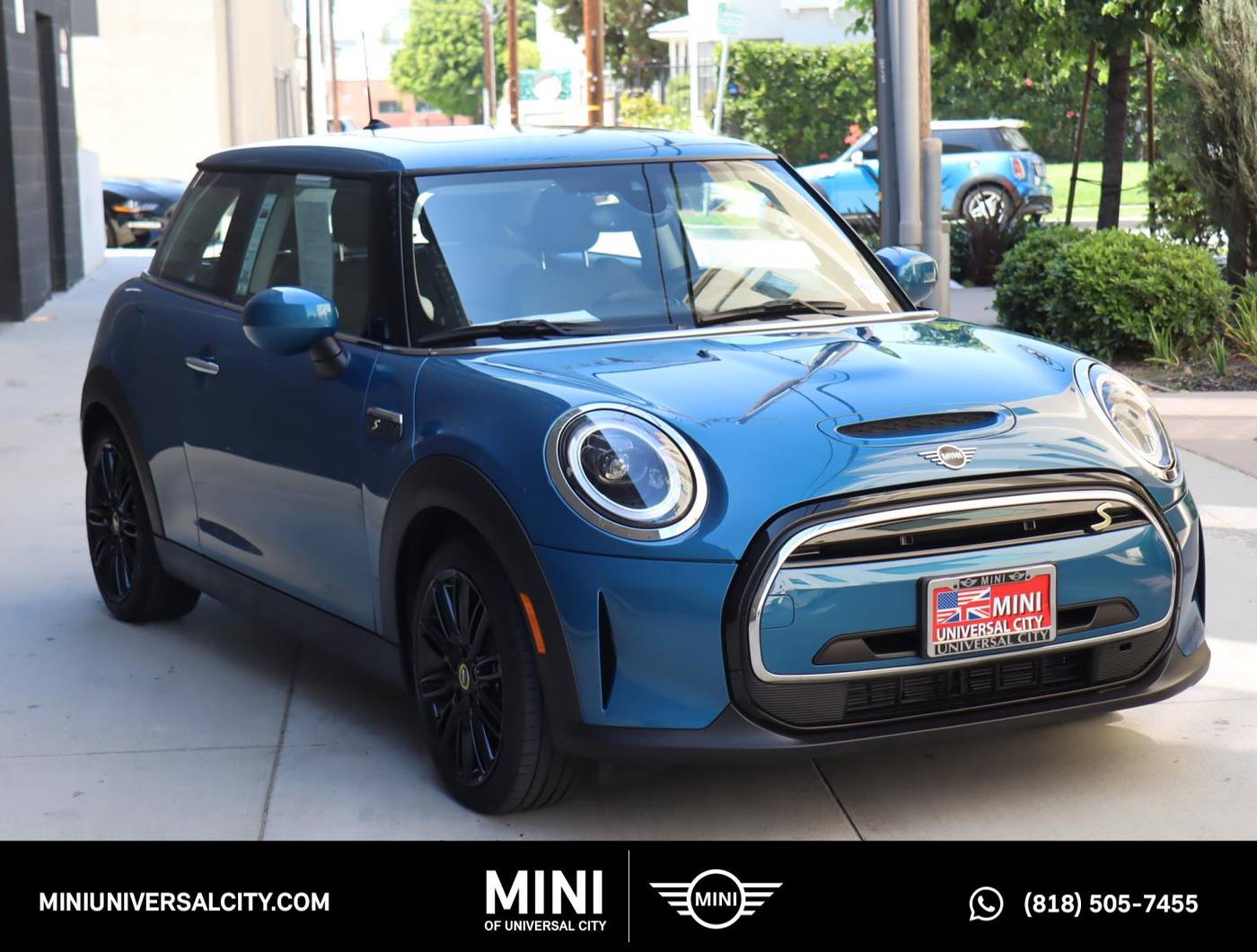 2024 MINI Electric Hardtop Cooper SE — Hatchback — 4,391 mi — North Hollywood, CA