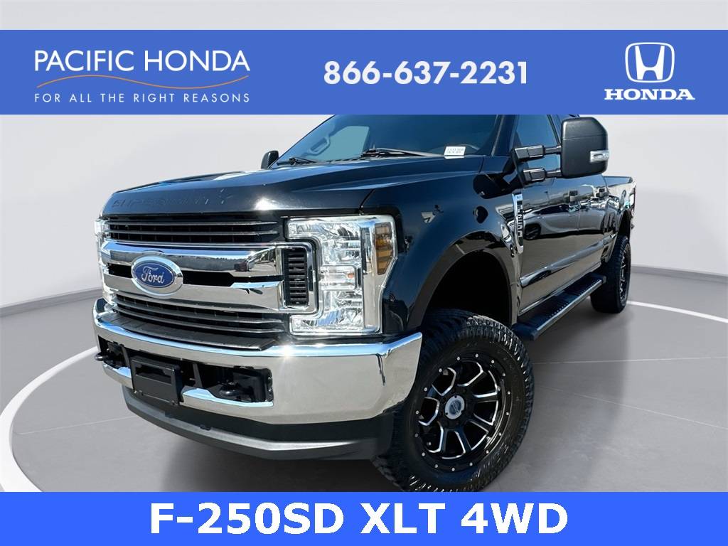 2018 Ford Super Duty F-250 XLT — Pickup Truck — 74,733 mi — San Diego, CA