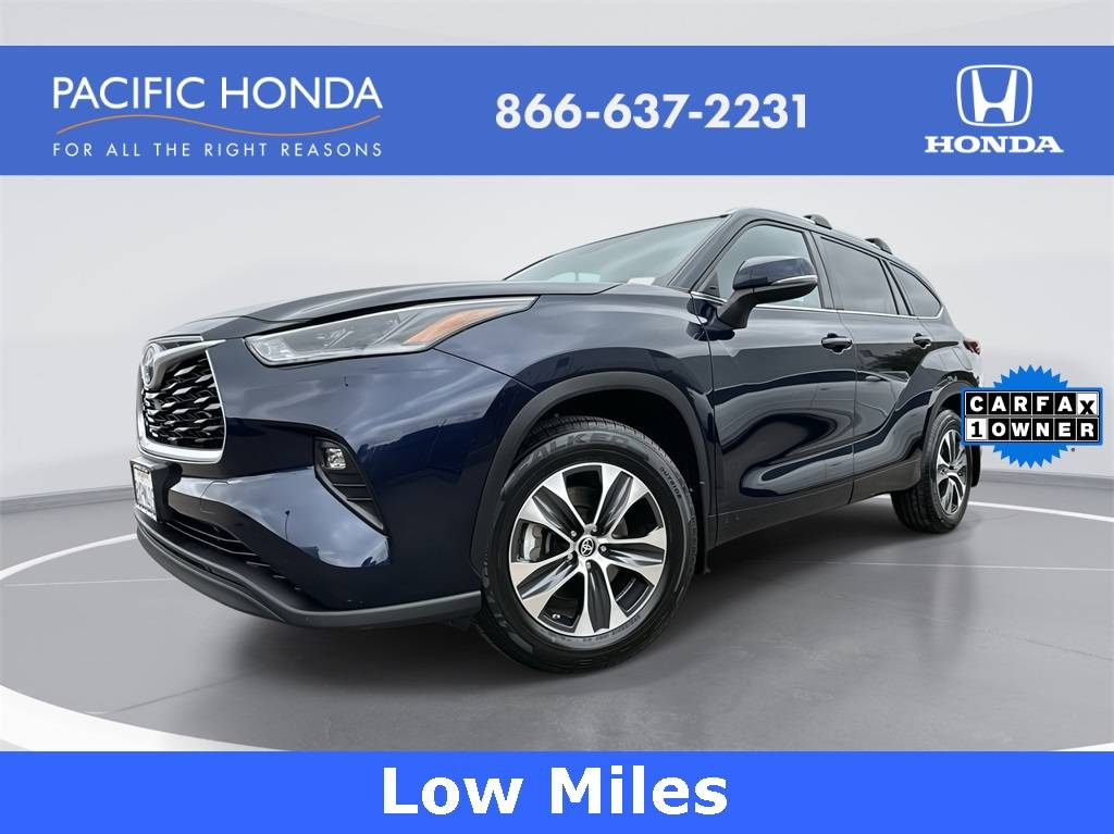 2021 Toyota Highlander XLE — SUV — 21,314 mi — San Diego, CA