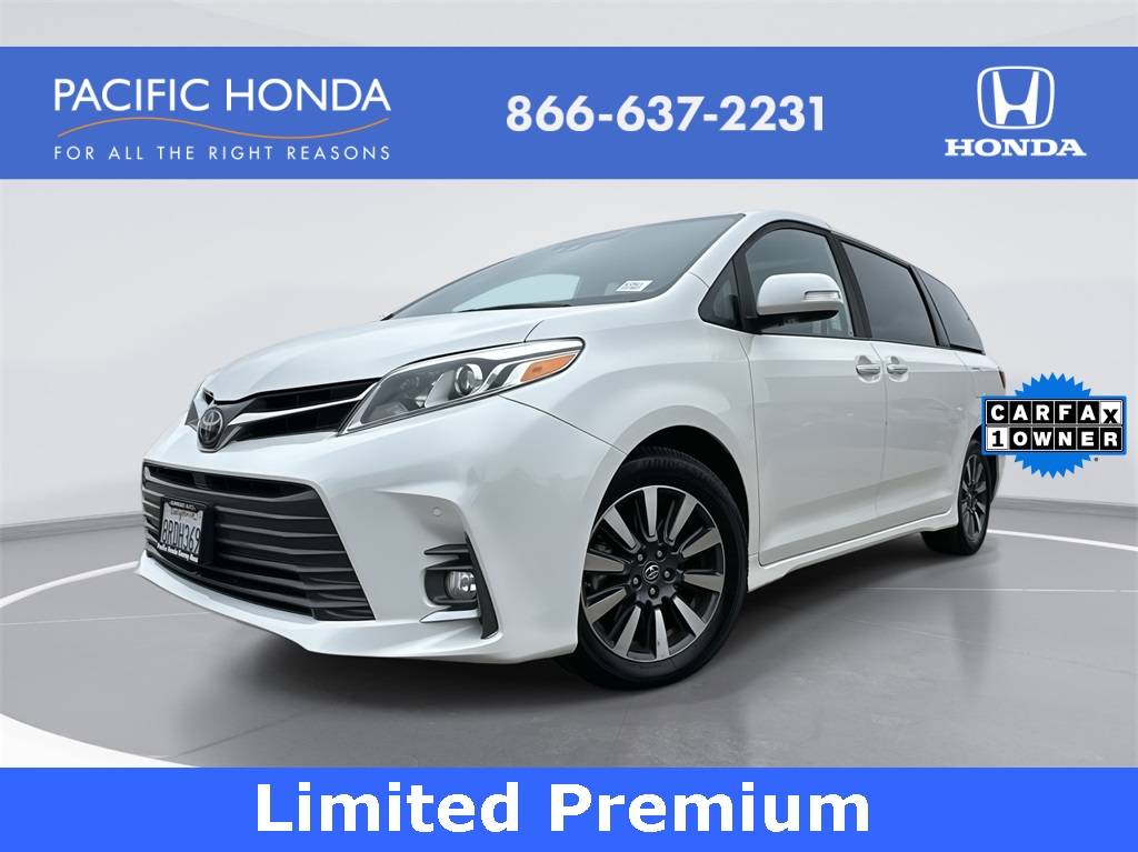 2020 Toyota Sienna Limited — Minivan — 90,711 mi — San Diego, CA