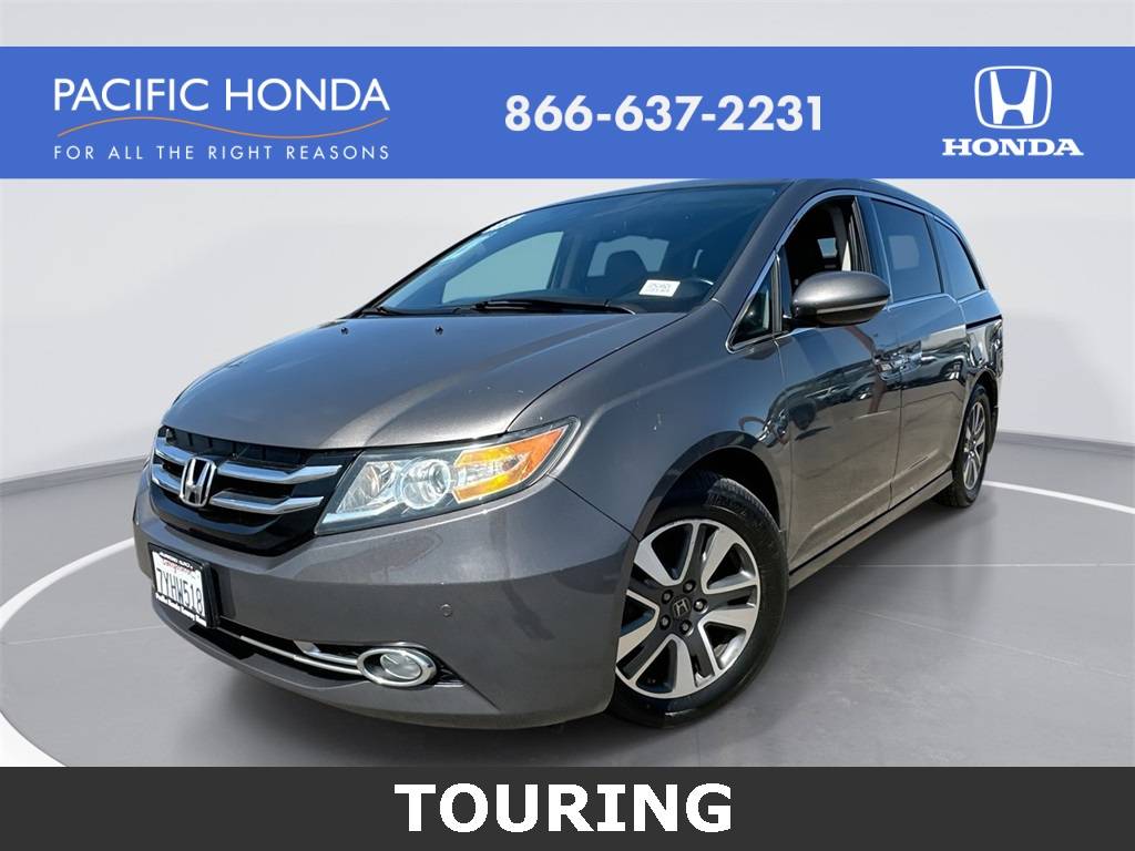 2016 Honda Odyssey Touring — Minivan — 124,055 mi — San Diego, CA