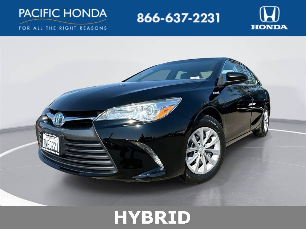 2017 Toyota Camry Hybrid LE — Sedan — 76,798 mi — San Diego, CA