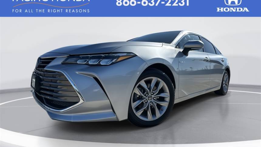 2019 Toyota Avalon Hybrid Limited