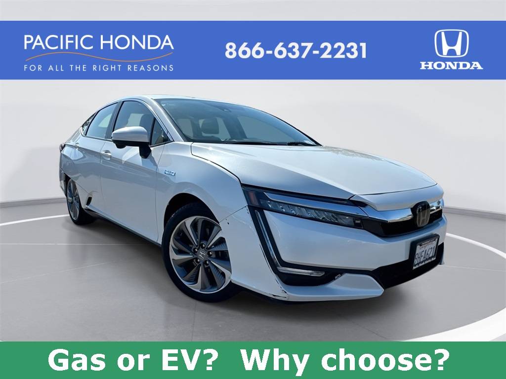 2019 Honda Clarity Plug-In Hybrid — Sedan — 70,321 mi — San Diego, CA