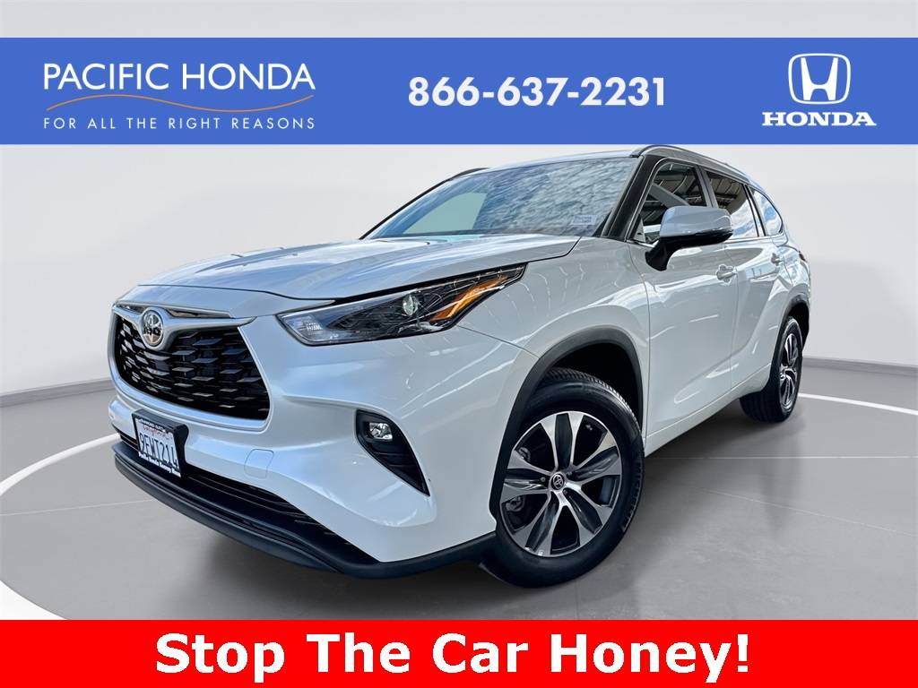2023 Toyota Highlander XLE — SUV — 13,982 mi — San Diego, CA