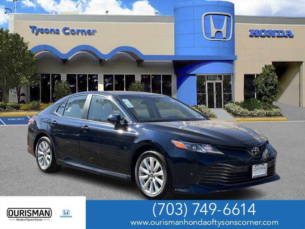 2018 Toyota Camry LE — Sedan — 32,361 mi — Vienna, VA
