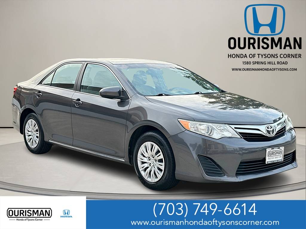 2013 Toyota Camry LE — Sedan — 128,820 mi — Vienna, VA