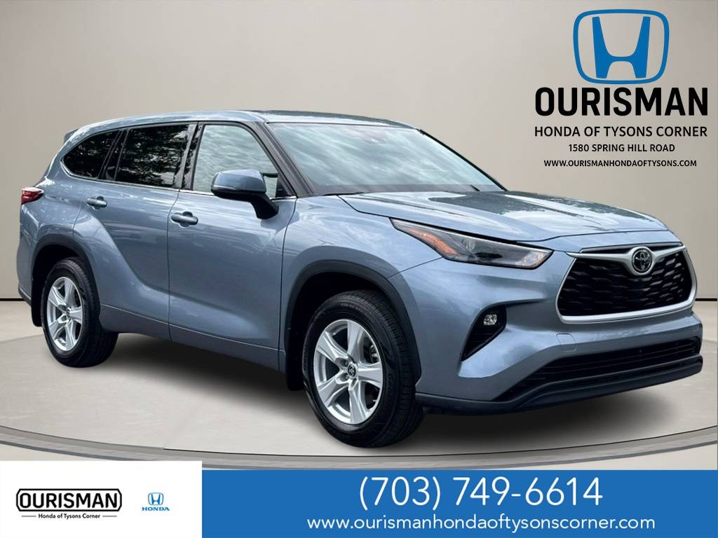 2022 Toyota Highlander LE — SUV — 20,363 mi — Vienna, VA