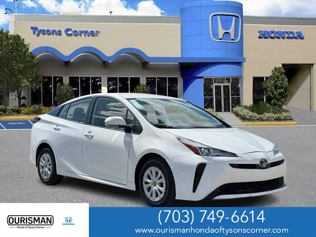 2022 Toyota Prius LE — Hatchback — 34,866 mi — Vienna, VA
