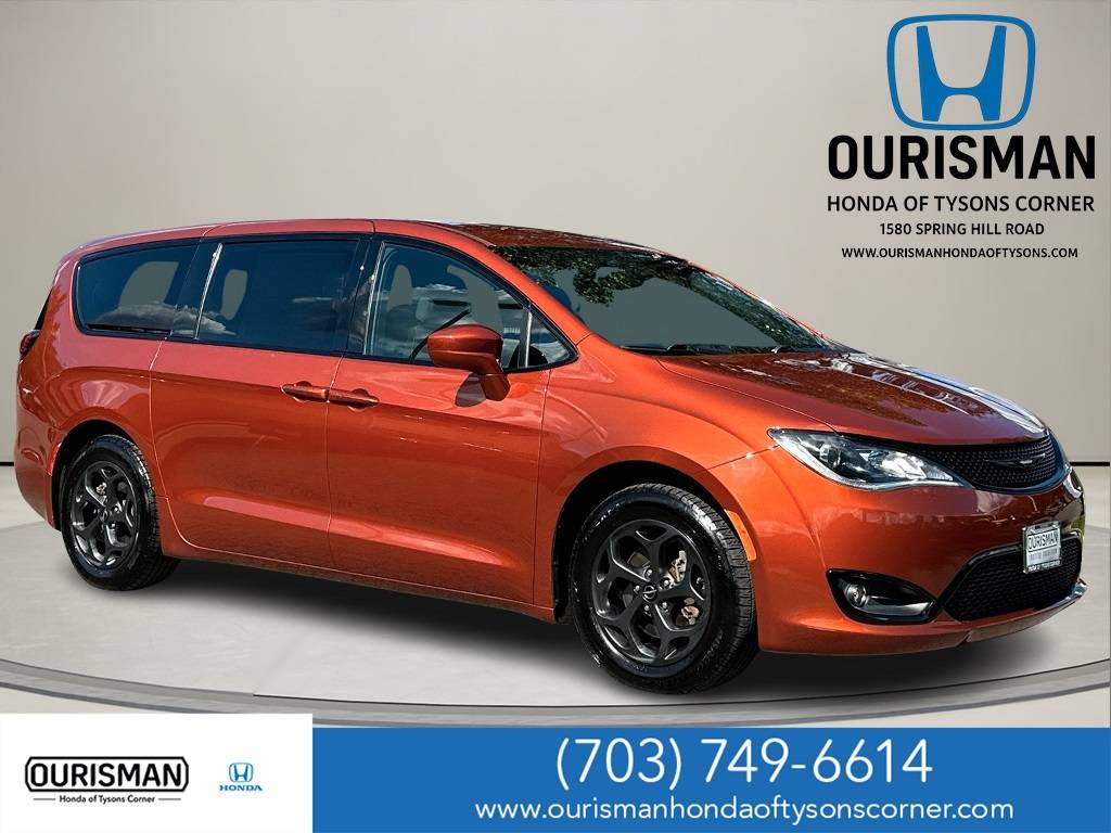 2018 Chrysler Pacifica Touring Plus — Minivan — 87,921 mi — Vienna, VA