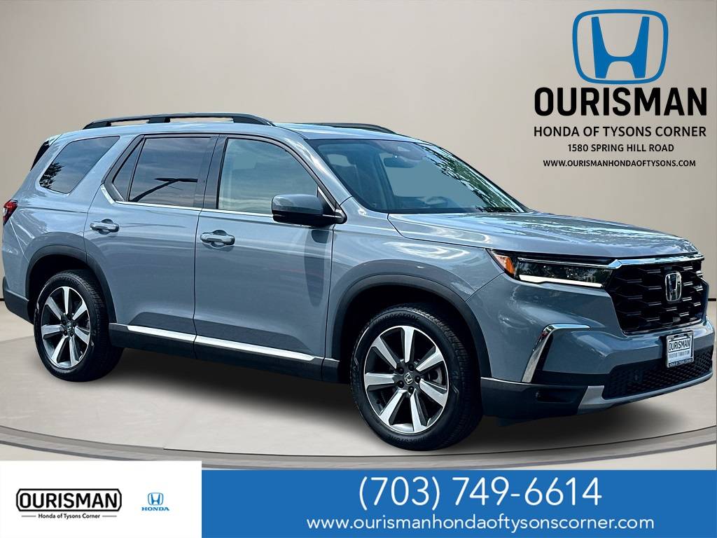 2025 Honda Pilot Touring — SUV — 12,325 mi — Vienna, VA