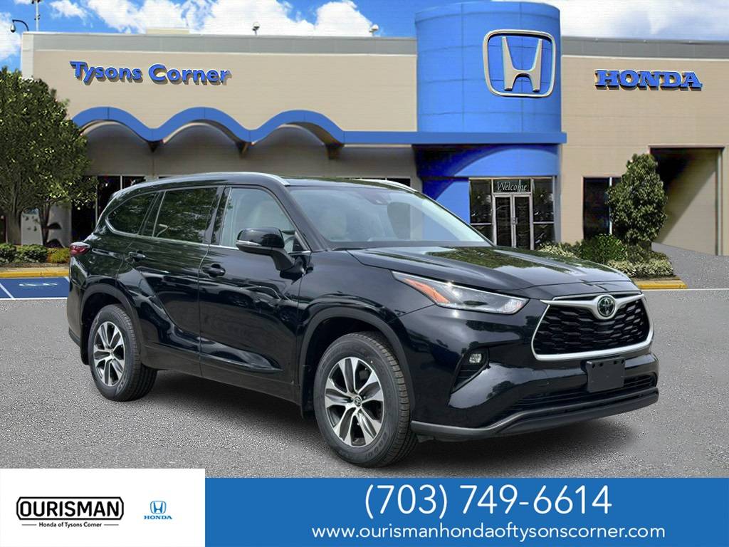 2021 Toyota Highlander XLE — SUV — 34,771 mi — Vienna, VA