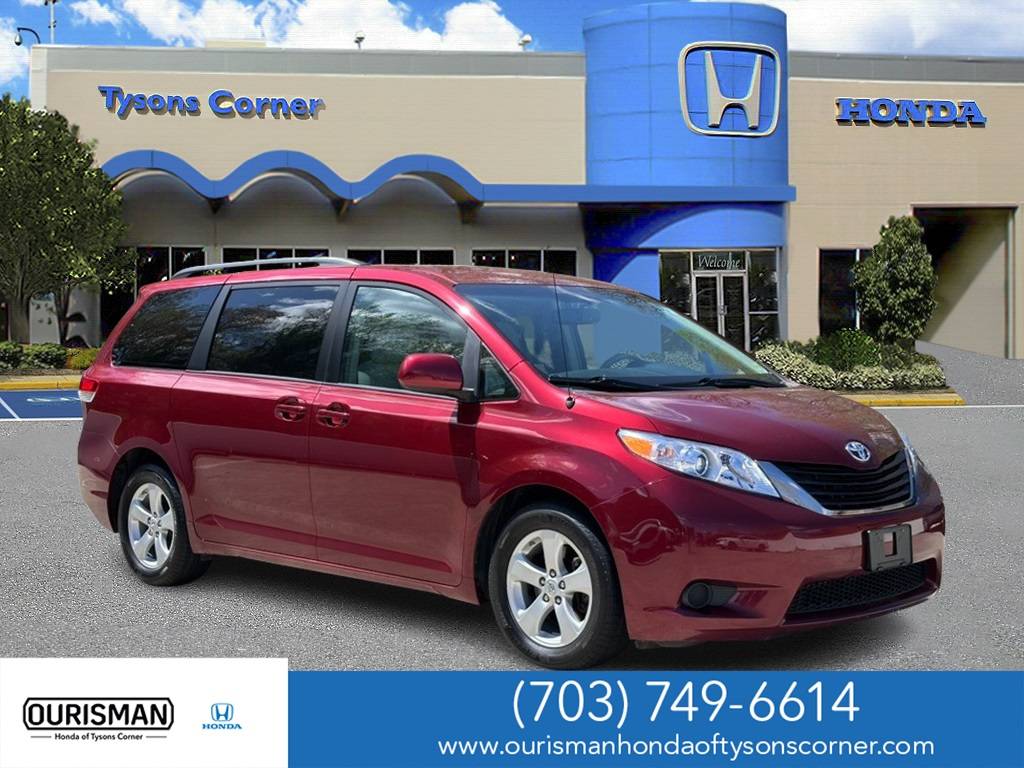 2011 Toyota Sienna LE — Minivan — 119,604 mi — Vienna, VA