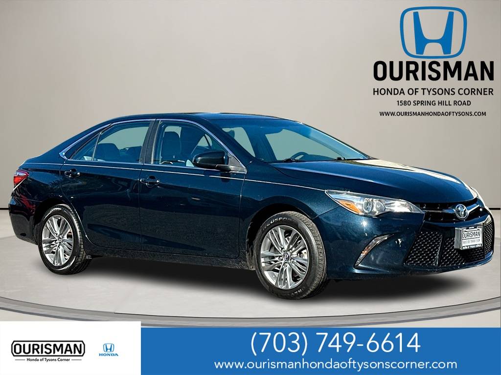 2017 Toyota Camry SE — Sedan — 124,703 mi — Vienna, VA