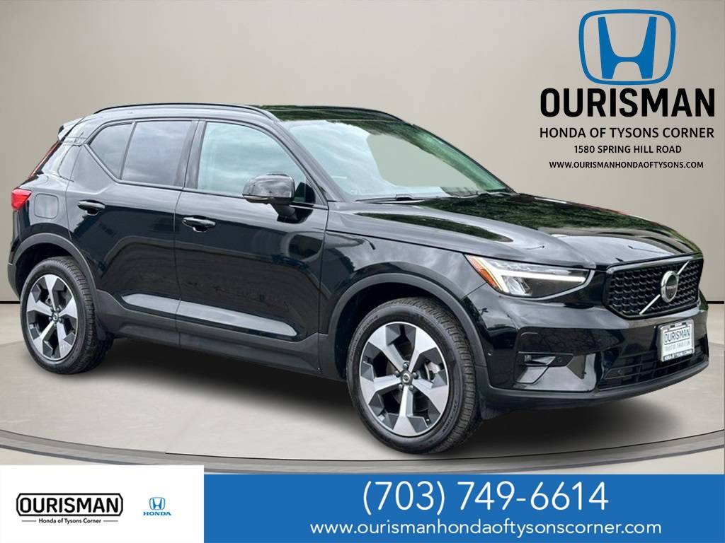 2023 Volvo XC40 Ultimate — SUV — 5,578 mi — Vienna, VA