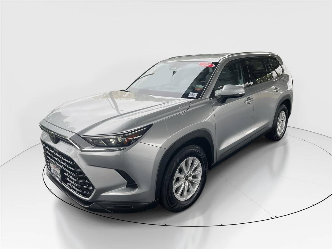 2024 Toyota Grand Highlander XLE — SUV — 20,196 mi — Petaluma, CA